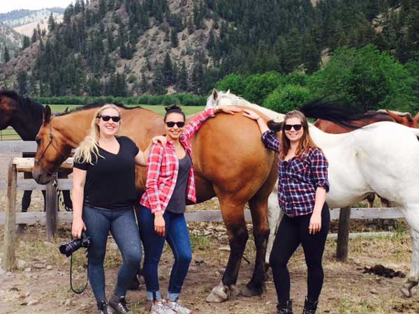 Things to do - Horseback riding on Rock Creek
